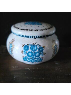 Vtg Arta Austria Enamel Trinket Box w/ Blue and White Floral and Gold Detailing